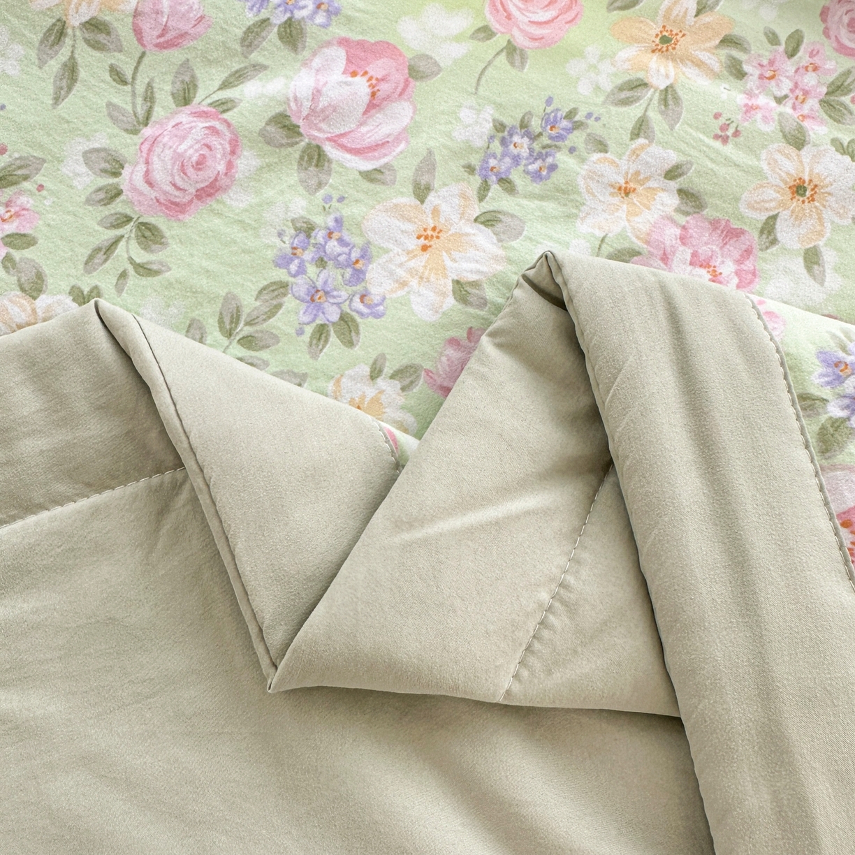 91家纺网 家纺一手货源 找家纺 雅眠居 2026新款直播爆款古法仿棉双层蕾丝花边床盖四件套 AB版-花满满