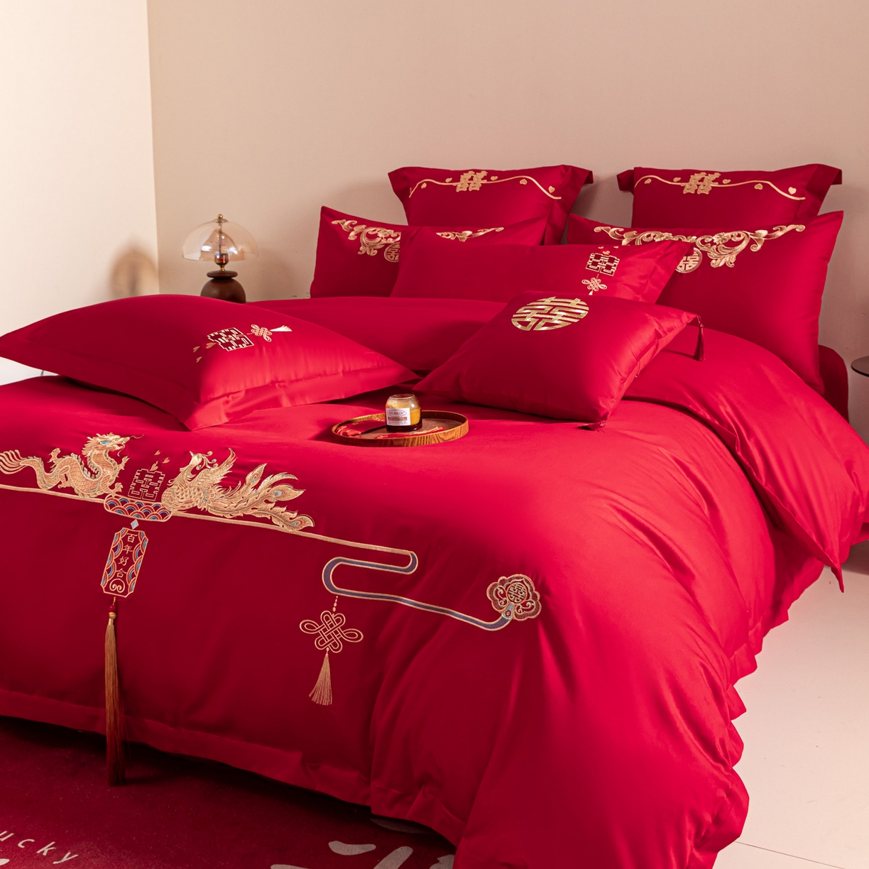 91家纺网 家纺一手货源 找家纺 东方合美（原：皇家传奇） 2026新款纯棉长绒棉刺绣婚庆四件套-龙凤系列 龙凤百合