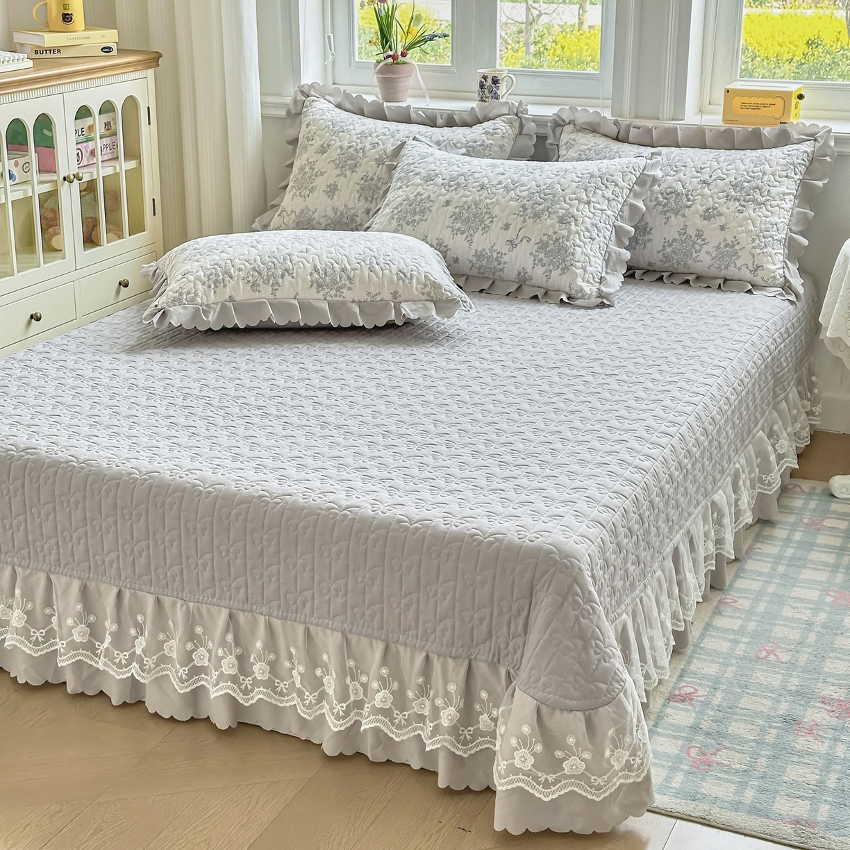 91家纺网 家纺一手货源 找家纺 雅眠居 2026新款直播爆款古法仿棉双层蕾丝花边床盖四件套 AB版-灰韵