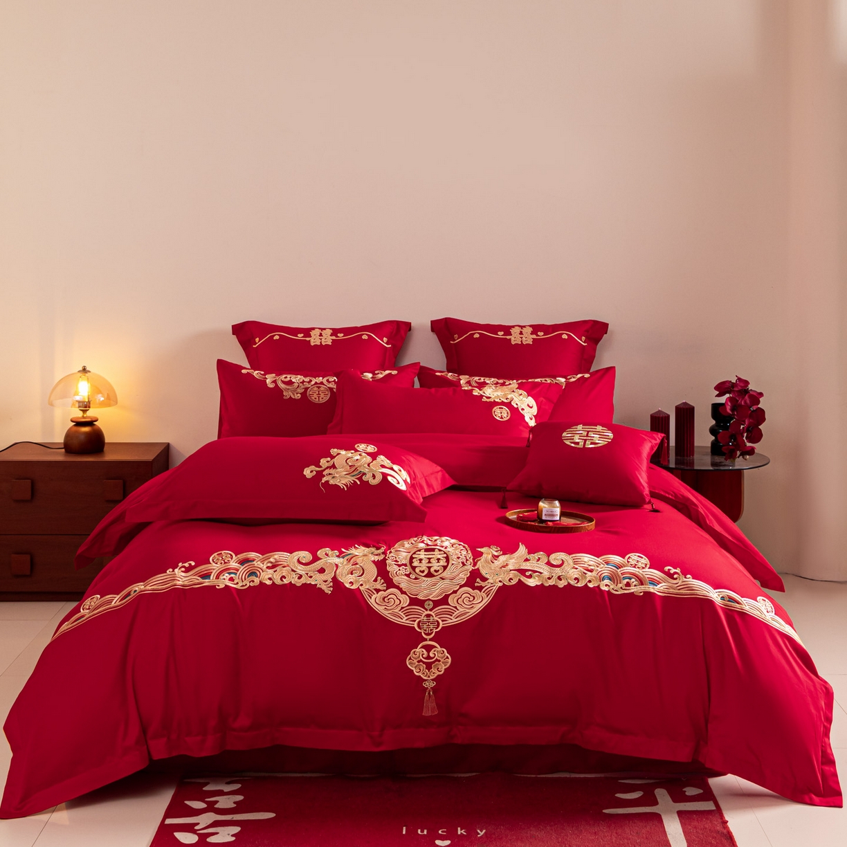 91家纺网 家纺一手货源 找家纺 东方合美（原：皇家传奇） 2026新款纯棉长绒棉刺绣婚庆四件套-龙凤系列 金彩龙凤