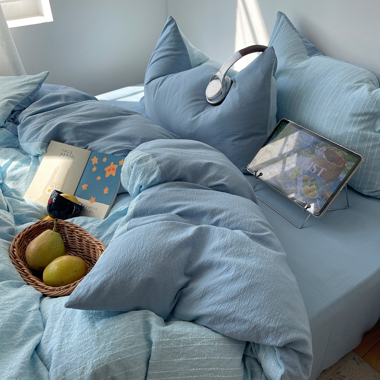 91家纺网 家纺一手货源 找家纺 栩裕纺织 2026新款高克重无印风阳离子提花工艺四件套 轻奢风-湖蓝