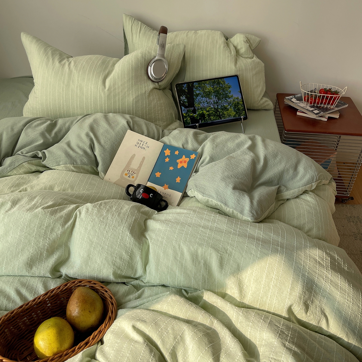 91家纺网 家纺一手货源 找家纺 栩裕纺织 2026新款高克重无印风阳离子提花工艺四件套 轻奢风-绿影