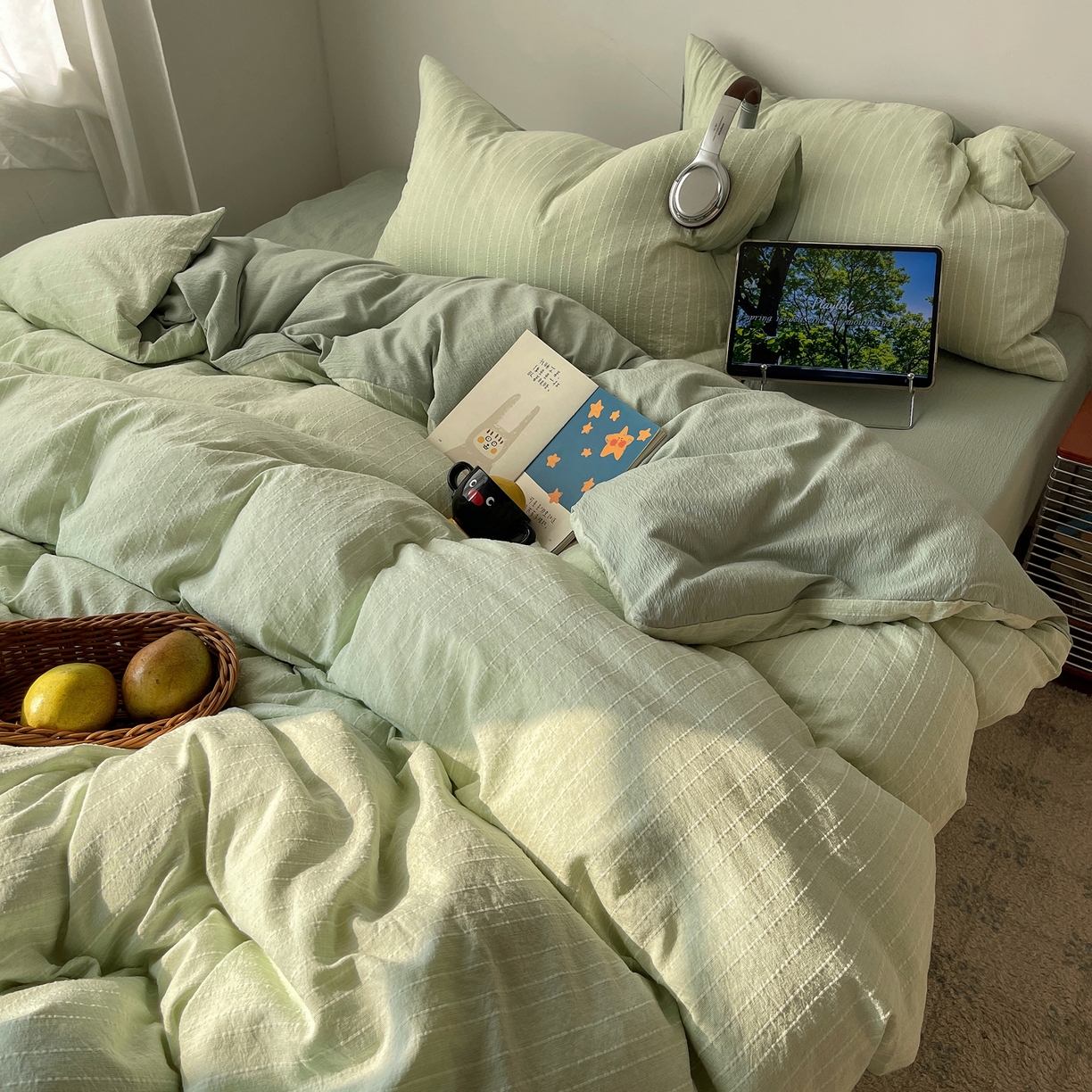 91家纺网 家纺一手货源 找家纺 栩裕纺织 2026新款高克重无印风阳离子提花工艺四件套 轻奢风-绿影