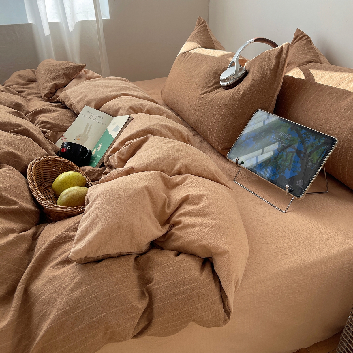 91家纺网 家纺一手货源 找家纺 栩裕纺织 2026新款高克重无印风阳离子提花工艺四件套 轻奢风-焦糖色