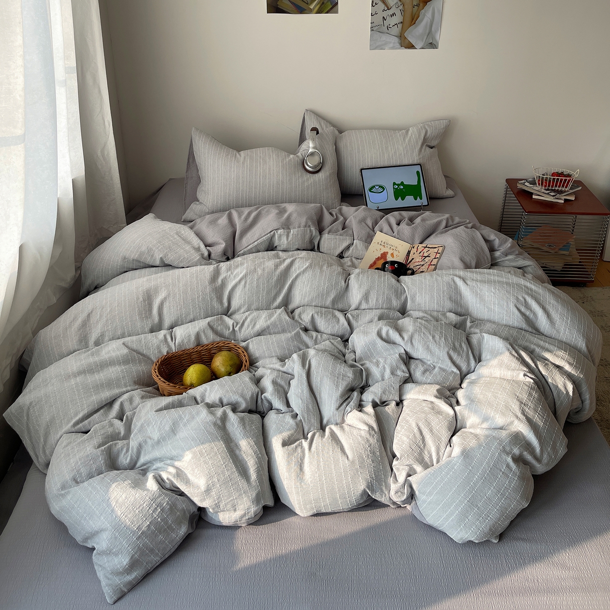 91家纺网 家纺一手货源 找家纺 栩裕纺织 2026新款高克重无印风阳离子提花工艺四件套 轻奢风-高级灰