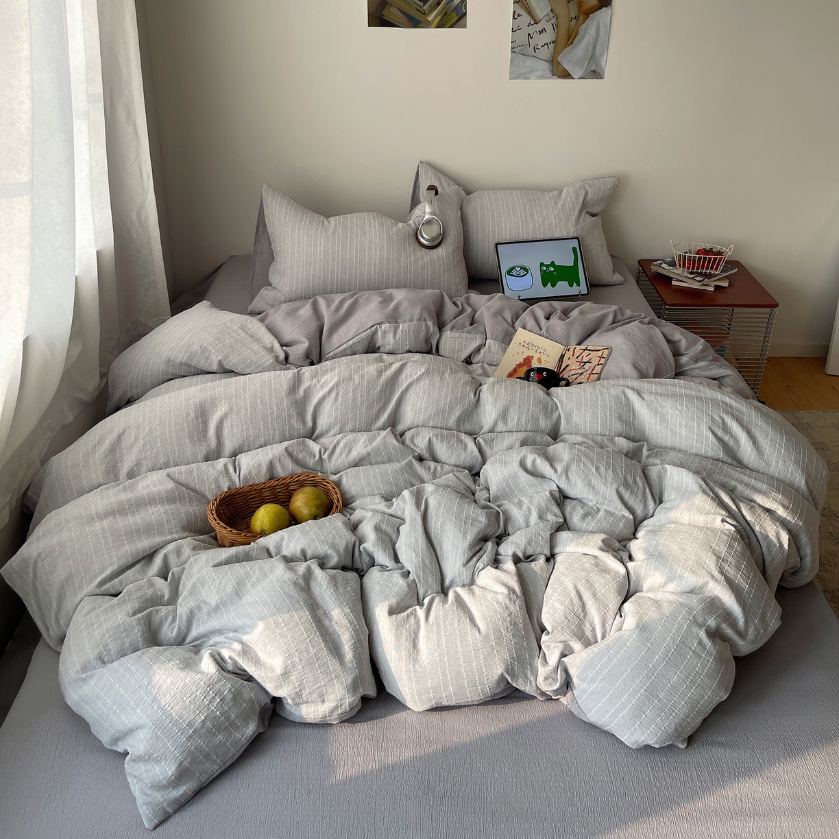 91家纺网 家纺一手货源 找家纺 栩裕纺织 2026新款高克重无印风阳离子提花工艺四件套 轻奢风-高级灰