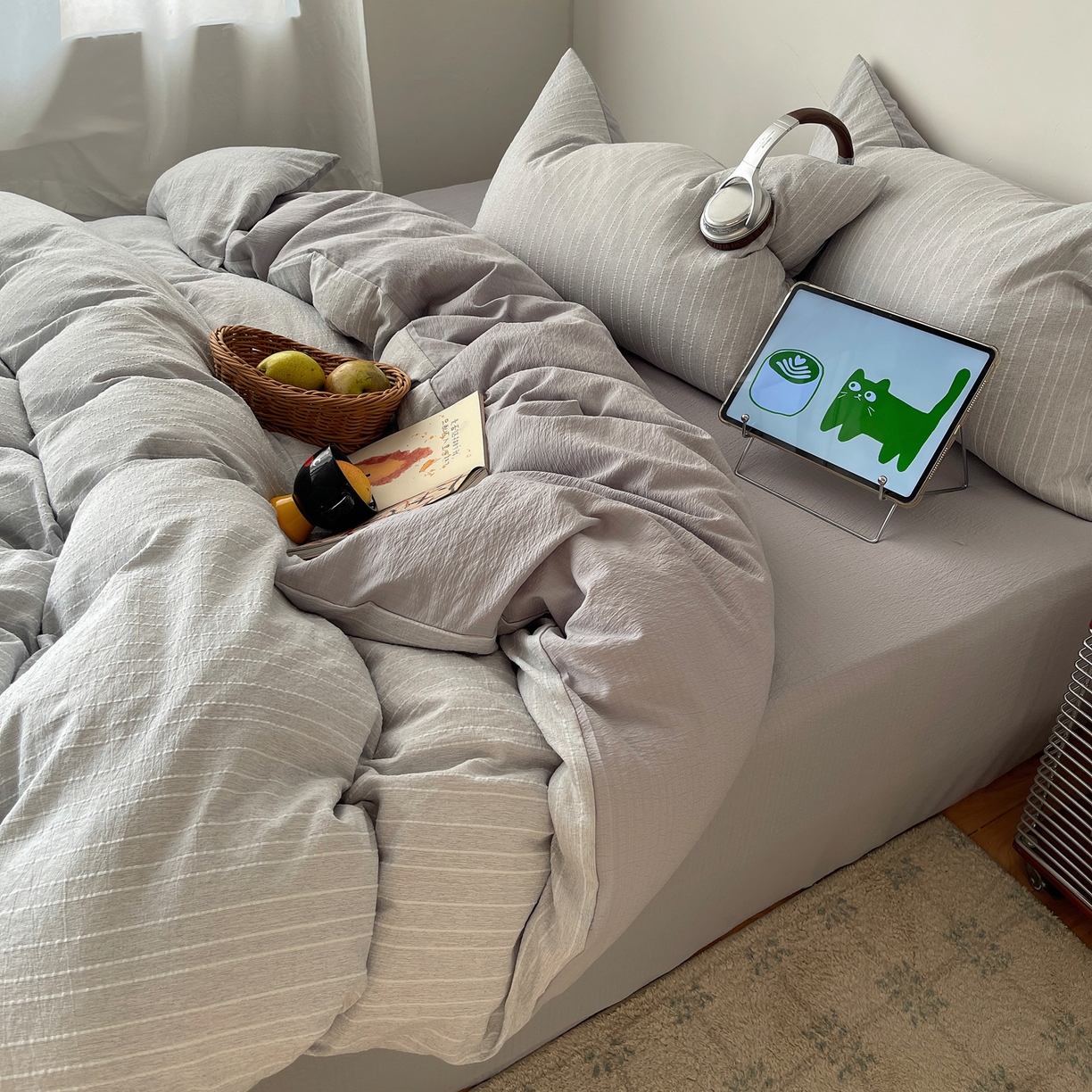 91家纺网 家纺一手货源 找家纺 栩裕纺织 2026新款高克重无印风阳离子提花工艺四件套 轻奢风-高级灰