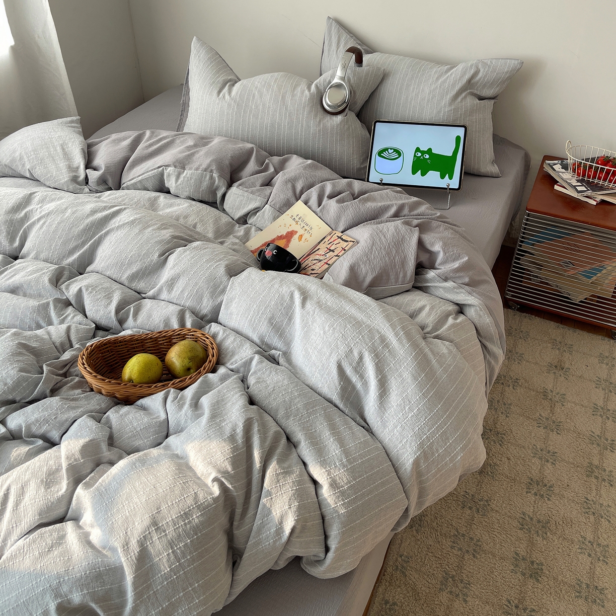 91家纺网 家纺一手货源 找家纺 栩裕纺织 2026新款高克重无印风阳离子提花工艺四件套 轻奢风-高级灰