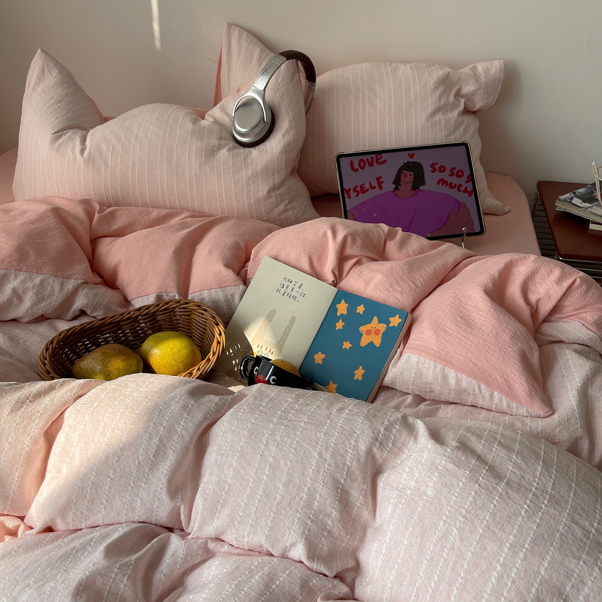 91家纺网 家纺一手货源 找家纺 栩裕纺织 2026新款高克重无印风阳离子提花工艺四件套 轻奢风-桃夭