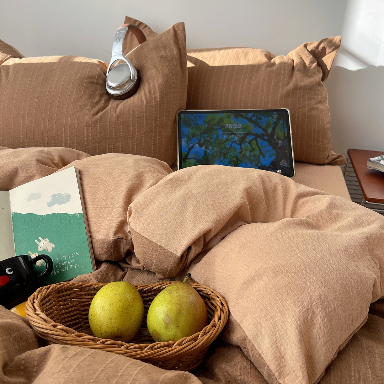 91家纺网 家纺一手货源 找家纺 栩裕纺织 2026新款高克重无印风阳离子提花工艺四件套 轻奢风-焦糖色