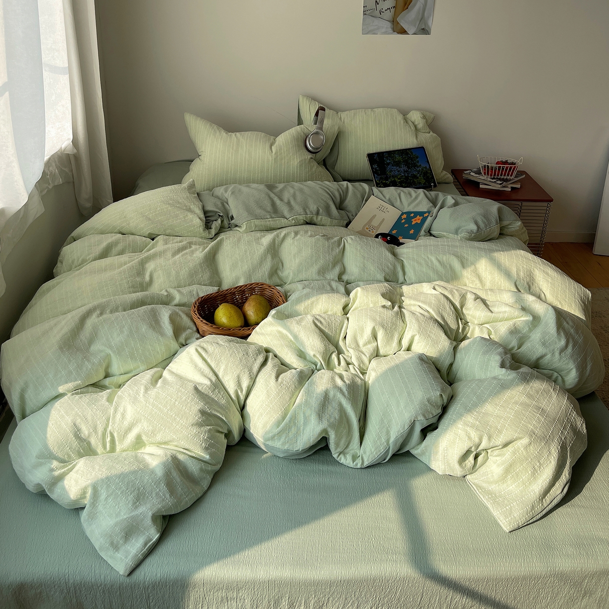 91家纺网 家纺一手货源 找家纺 栩裕纺织 2026新款高克重无印风阳离子提花工艺四件套 轻奢风-绿影