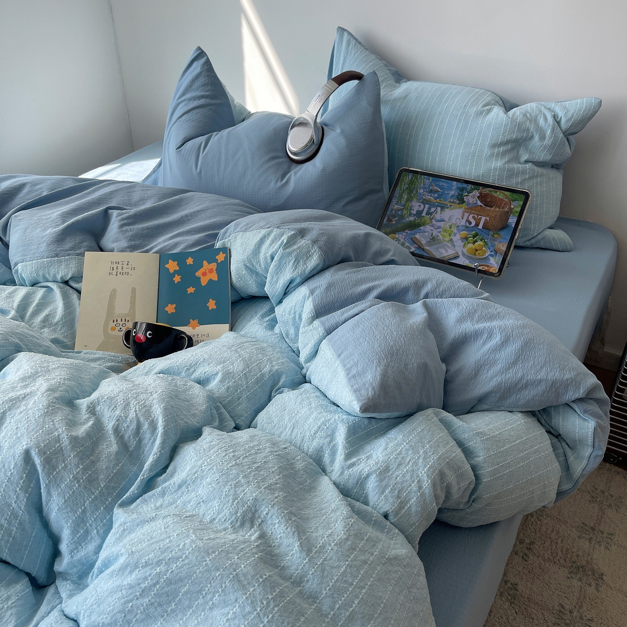 91家纺网 家纺一手货源 找家纺 栩裕纺织 2026新款高克重无印风阳离子提花工艺四件套 轻奢风-湖蓝