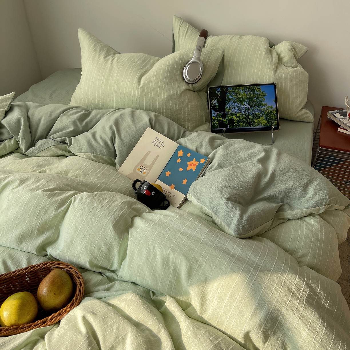 91家纺网 家纺一手货源 找家纺 栩裕纺织 2026新款高克重无印风阳离子提花工艺四件套 轻奢风-绿影