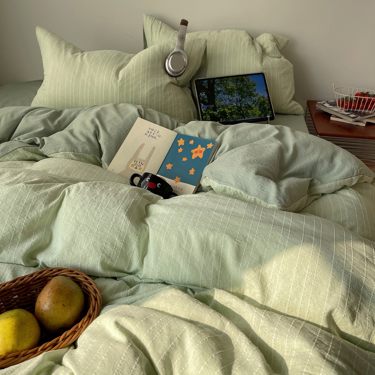 91家纺网 家纺一手货源 找家纺 栩裕纺织 2026新款高克重无印风阳离子提花工艺四件套 轻奢风-绿影