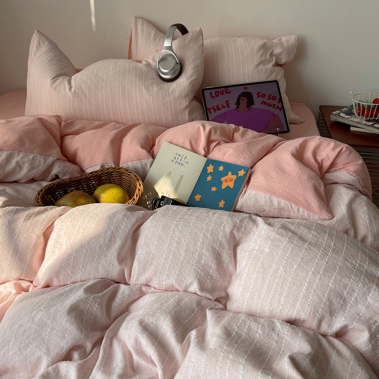 91家纺网 家纺一手货源 找家纺 栩裕纺织 2026新款高克重无印风阳离子提花工艺四件套 轻奢风-桃夭