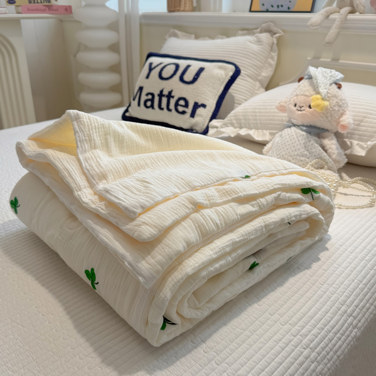 91家纺网 家纺一手货源 找家纺 （总）盼季家纺 2026新款高品质A类木棉皱皱纱小清新刺绣夏被