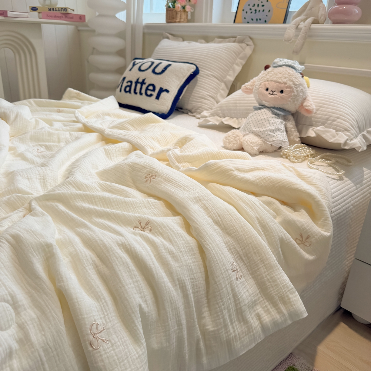 91家纺网 家纺一手货源 找家纺 盼季家纺 2026新款高品质A类木棉皱皱纱小清新刺绣夏被 小清新刺绣夏被-蝴蝶结