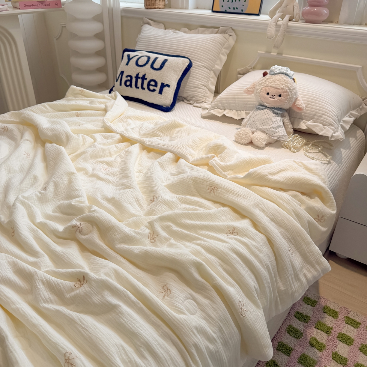 91家纺网 家纺一手货源 找家纺 盼季家纺 2026新款高品质A类木棉皱皱纱小清新刺绣夏被 小清新刺绣夏被-蝴蝶结