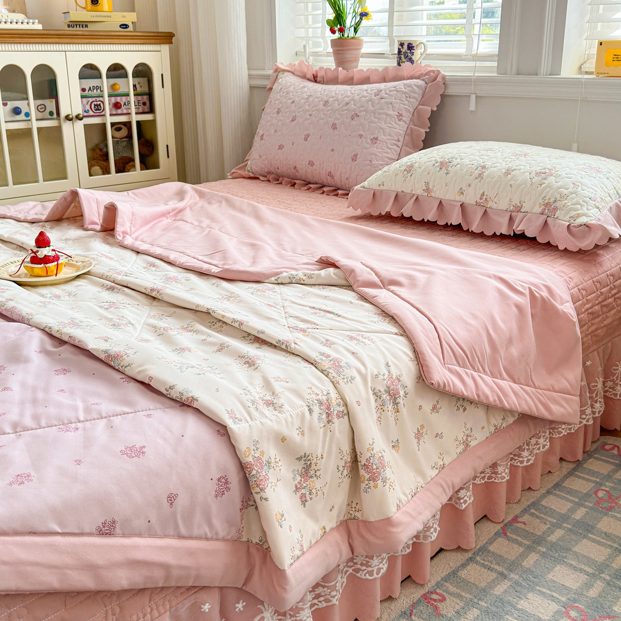 91家纺网 家纺一手货源 找家纺 雅眠居 2026新款直播爆款古法仿棉双层蕾丝花边床盖四件套 AB版-诗意