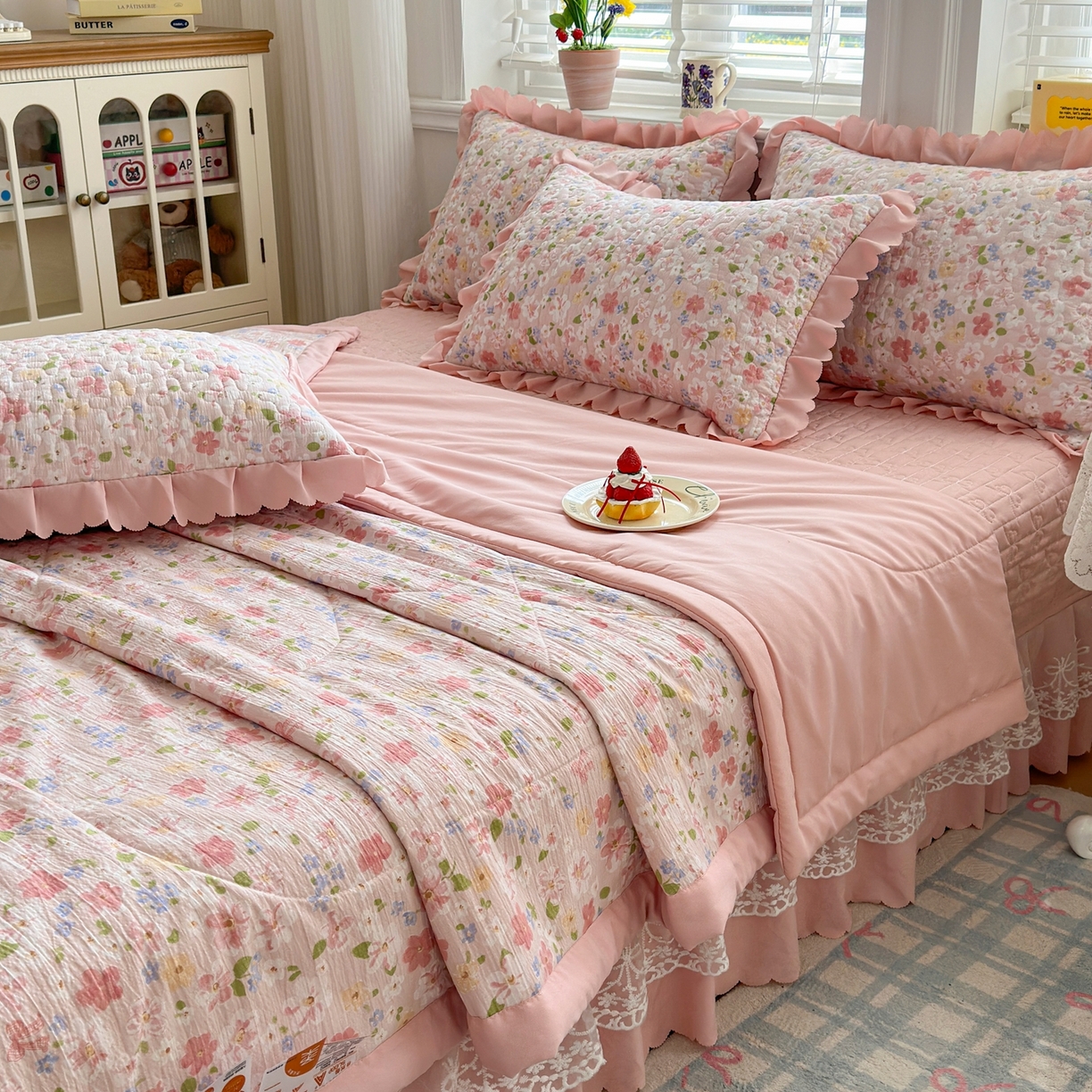 91家纺网 家纺一手货源 找家纺 雅眠居 2026新款直播爆款古法仿棉双层蕾丝花边床盖四件套 AB版-十里桃花