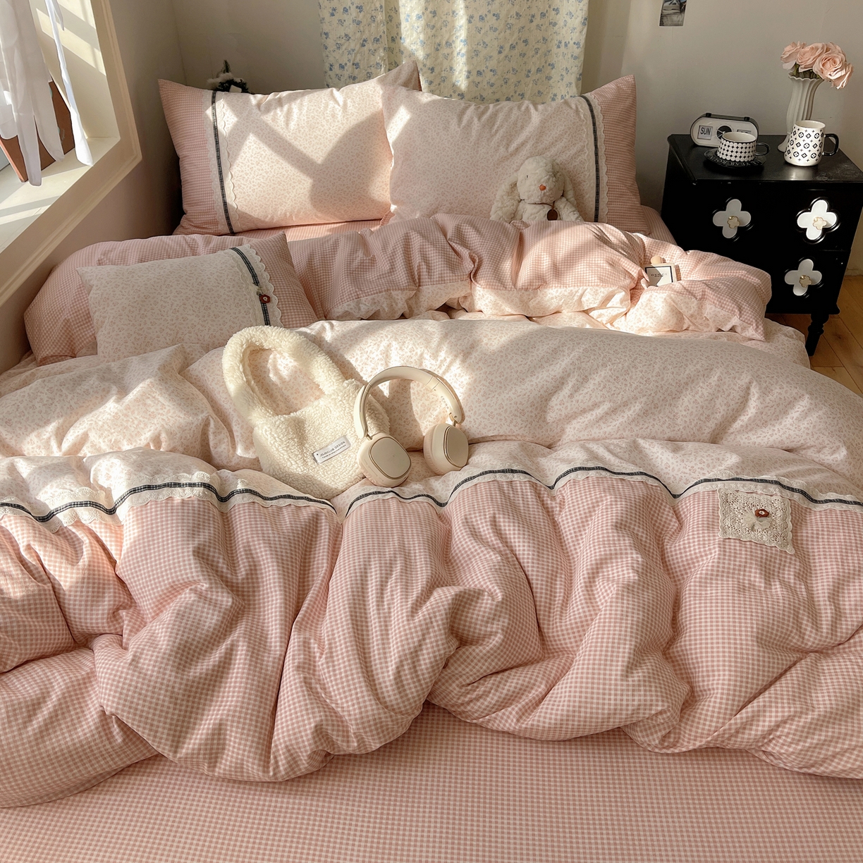 91家纺网 家纺一手货源 找家纺 栩裕纺织 2026新款仿棉水洗棉四件套 花漾格调-嫩粉