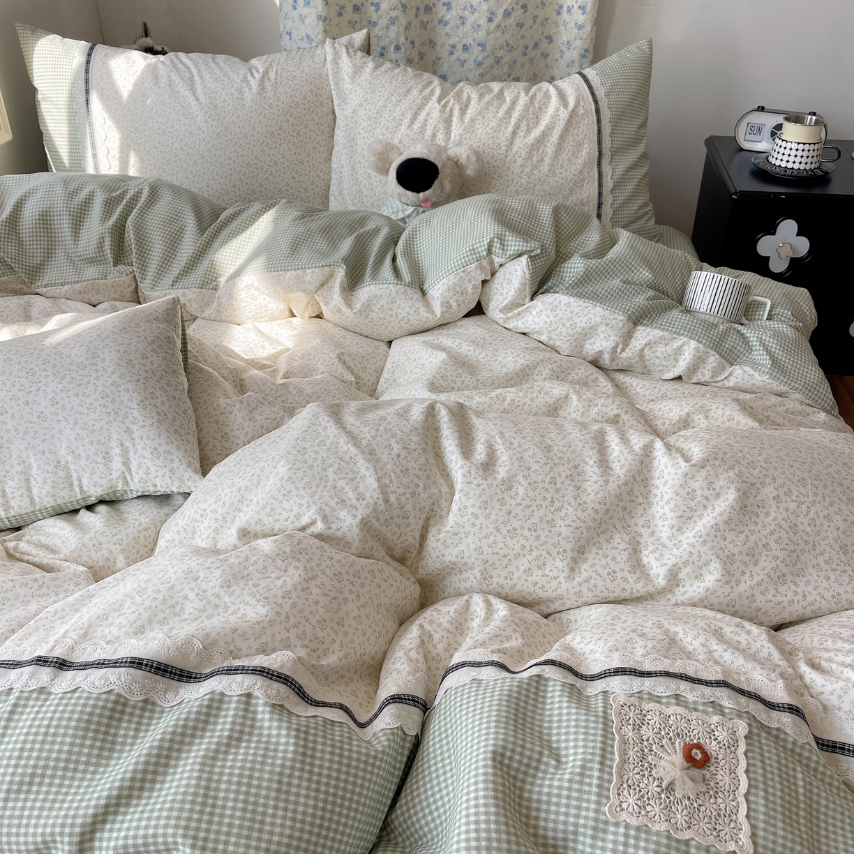 91家纺网 家纺一手货源 找家纺 栩裕纺织 2026新款仿棉水洗棉四件套 花漾格调-浅绿