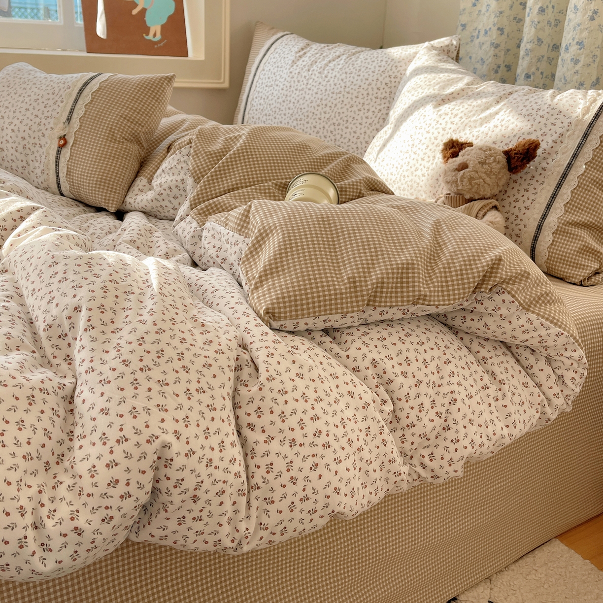 91家纺网 家纺一手货源 找家纺 栩裕纺织 2026新款仿棉水洗棉四件套 花漾格调-卡其