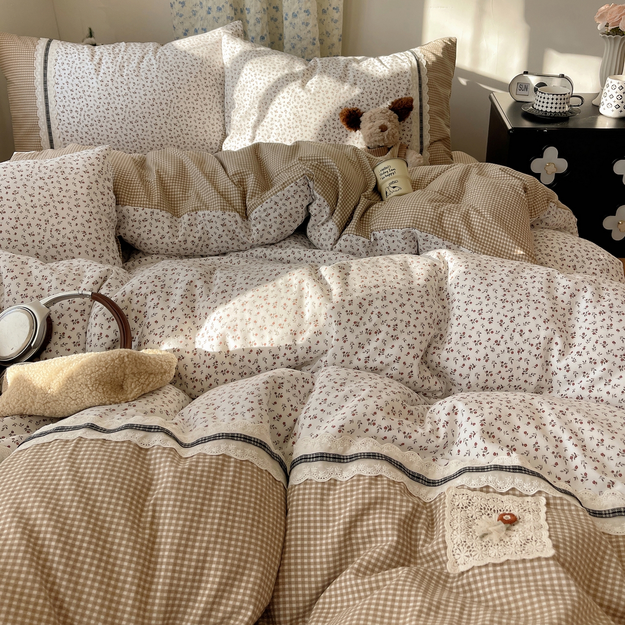 91家纺网 家纺一手货源 找家纺 栩裕纺织 2026新款仿棉水洗棉四件套 花漾格调-卡其