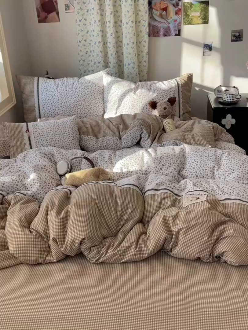 91家纺网 家纺一手货源 找家纺 栩裕纺织 2026新款仿棉水洗棉四件套 花漾格调-卡其