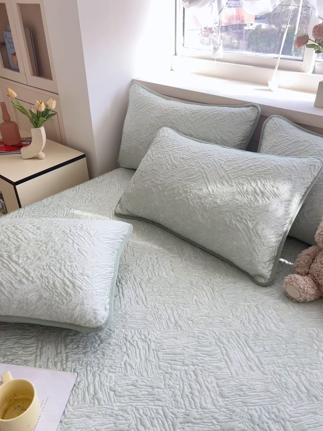 91家纺网 家纺一手货源 找家纺 能好家纺 2026新款高分子pe冰豆豆凉席床席款 轻奢绿