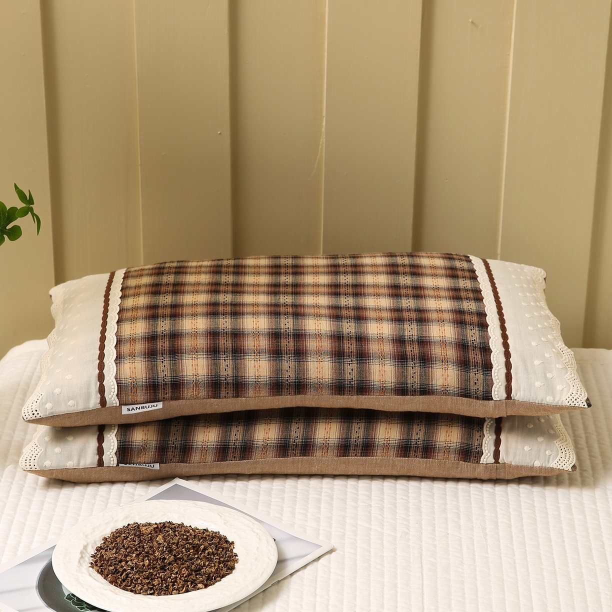 91家纺网 家纺一手货源 找家纺 （总）梦叶草 2026新款全棉色织简约风条格荞麦枕芯