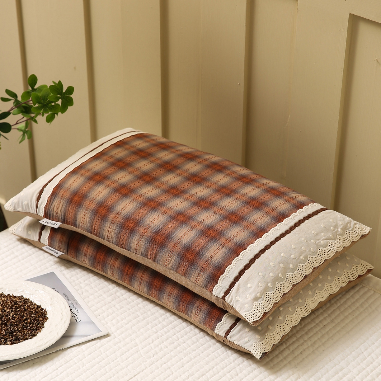 91家纺网 家纺一手货源 找家纺 梦叶草 2026新款全棉色织简约风条格荞麦枕芯 全棉色织简约条格荞麦枕-浅咖