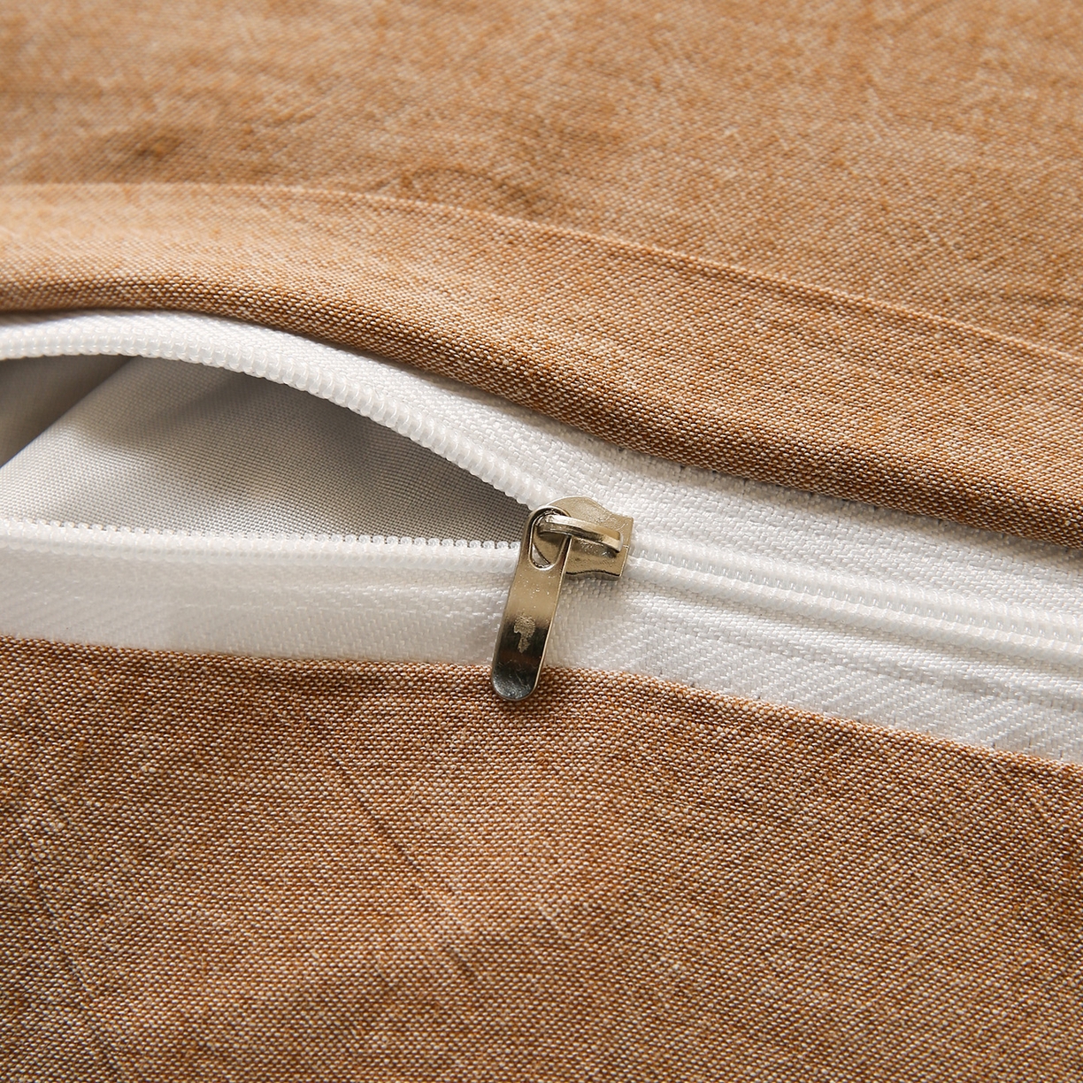 91家纺网 家纺一手货源 找家纺 梦叶草 2026新款全棉色织简约风条格荞麦枕芯 全棉色织简约条格荞麦枕-格调黄