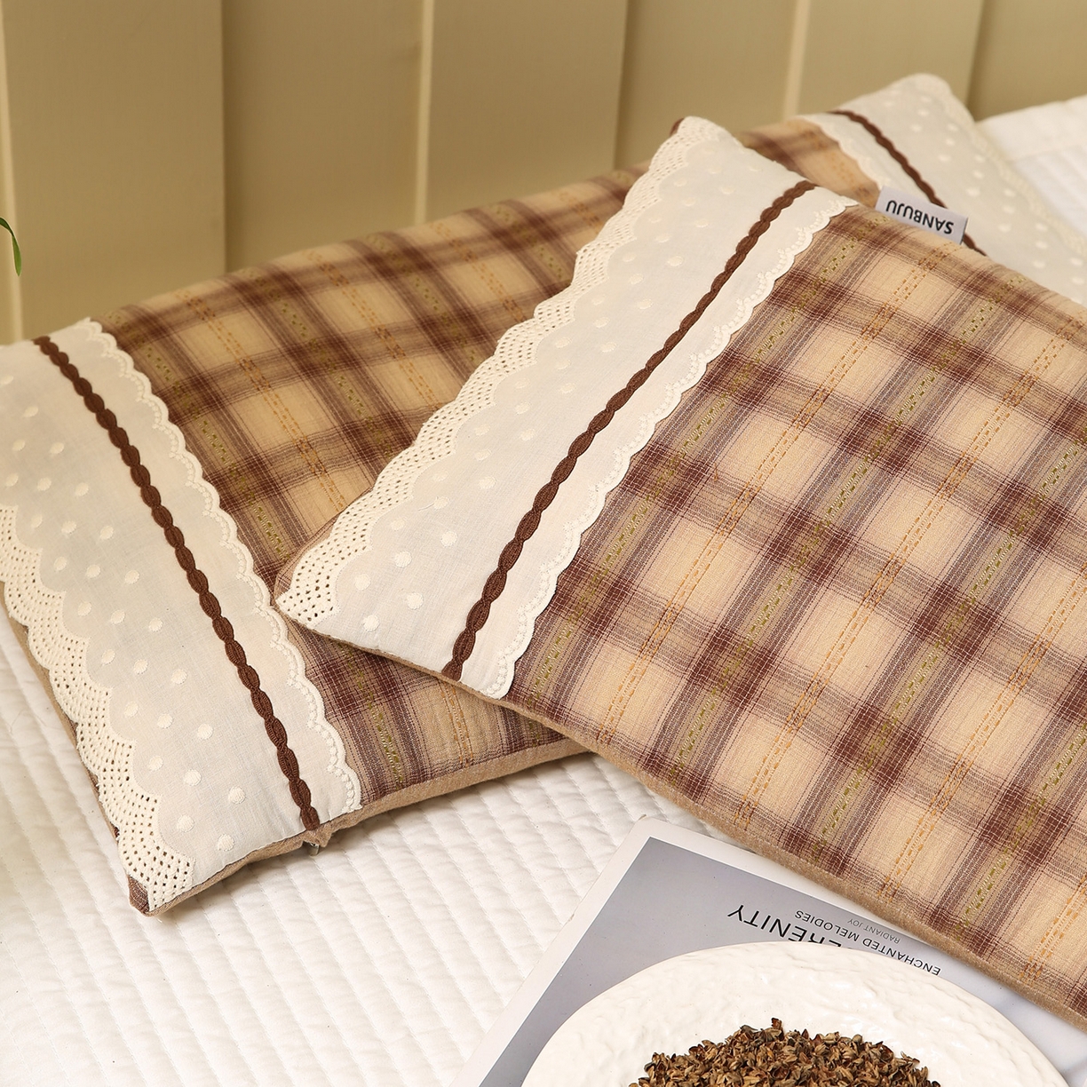 91家纺网 家纺一手货源 找家纺 梦叶草 2026新款全棉色织简约风条格荞麦枕芯 全棉色织简约条格荞麦枕-格调黄