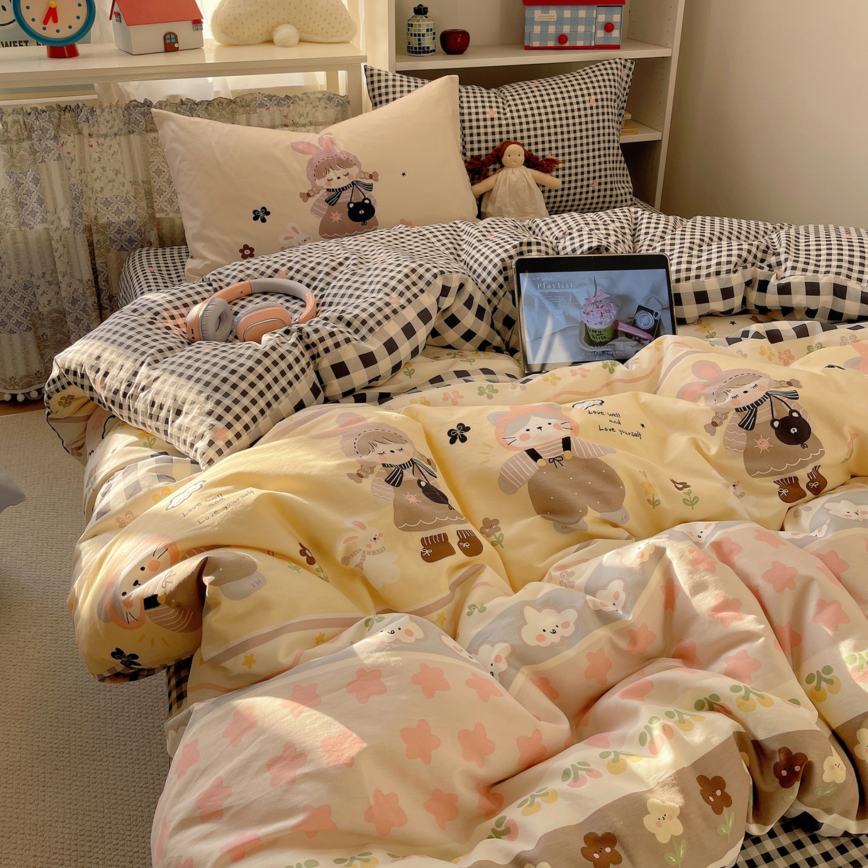 91家纺网 家纺一手货源 找家纺 栩裕纺织 2026新款全棉数码印花四件套 害羞女孩