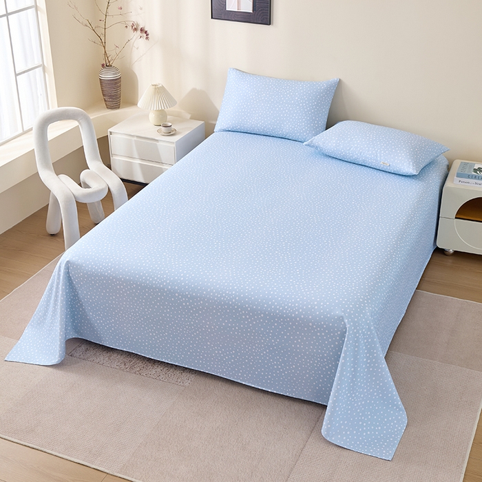 91家纺网 家纺一手货源 找家纺 居美良品 2026新款100%全棉A类新疆棉数码印花纯棉老粗布床单凉席二三件套 蓝湖梦境