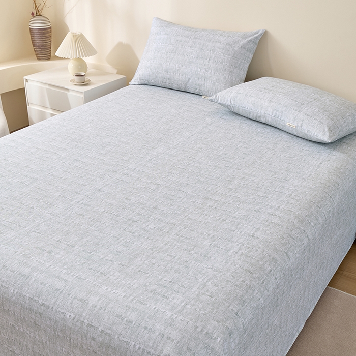 91家纺网 家纺一手货源 找家纺 居美良品 2026新款100%全棉A类新疆棉数码印花纯棉老粗布床单凉席二三件套 暮色渐隐