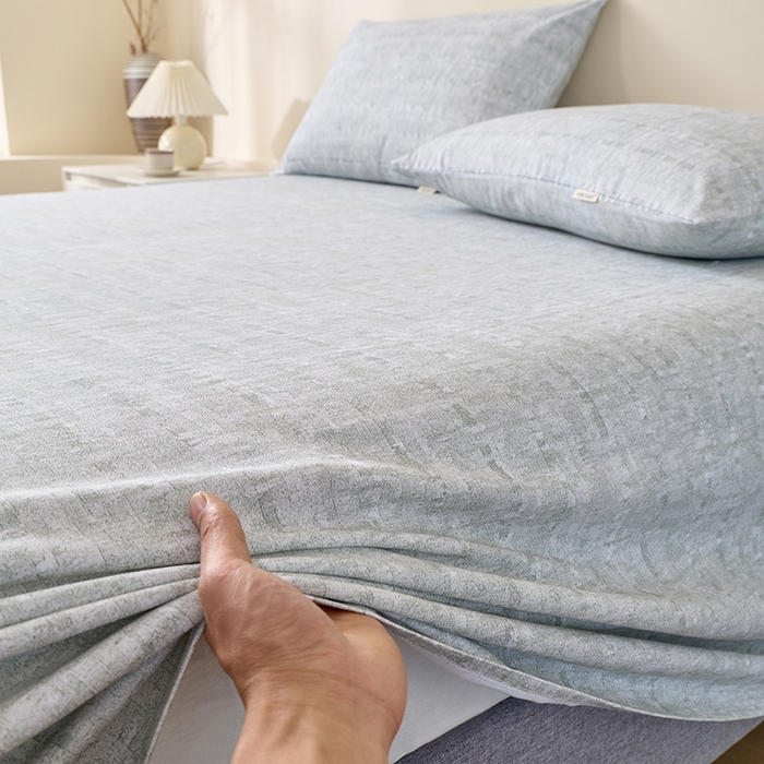 91家纺网 家纺一手货源 找家纺 居美良品 2026新款100%全棉A类新疆棉数码印花纯棉老粗布床单凉席二三件套 暮色渐隐