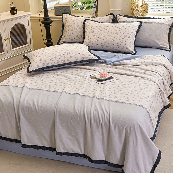 91家纺网 家纺一手货源 找家纺 人人爱家纺 2026新款赫本风花边夏被夏凉被空调被 兰黛