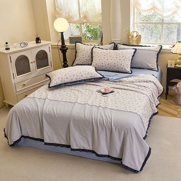 91家纺网 家纺一手货源 找家纺 人人爱家纺 2026新款赫本风花边夏被夏凉被空调被 兰黛