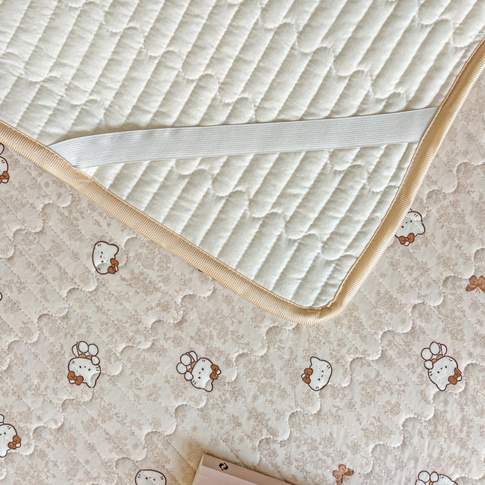 91家纺网 家纺一手货源 找家纺 卡普二店 2026新款A类锦氨凉感印花夏被四件套床盖凉席款--凉席床盖 奶盖Kitty