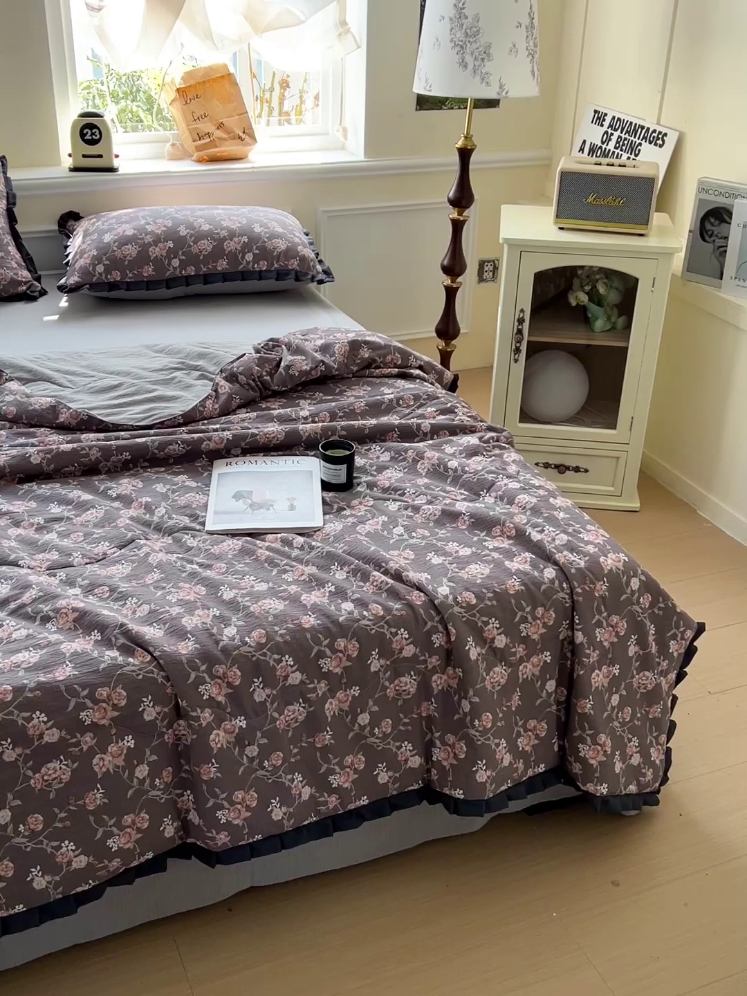 91家纺网 家纺一手货源 找家纺 人人爱家纺 2026新款赫本风花边夏被夏凉被空调被 塞纳河畔