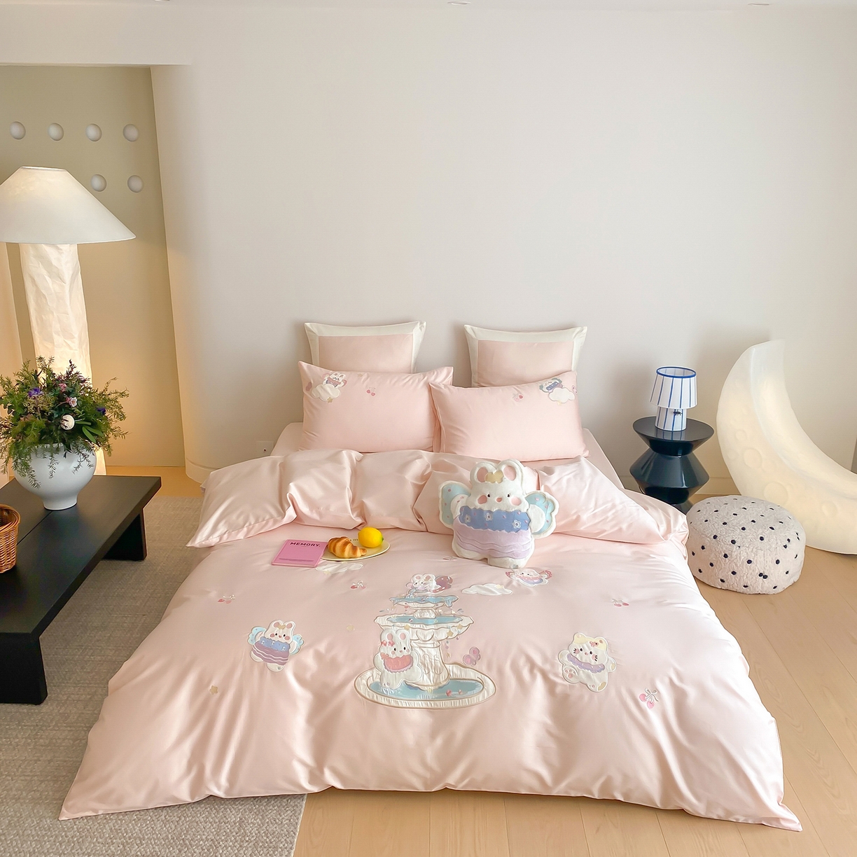 91家纺网 家纺一手货源 找家纺 （总）莎臣豹 2026新款100支新疆长绒棉精美立体贴布绣四件套-许愿池