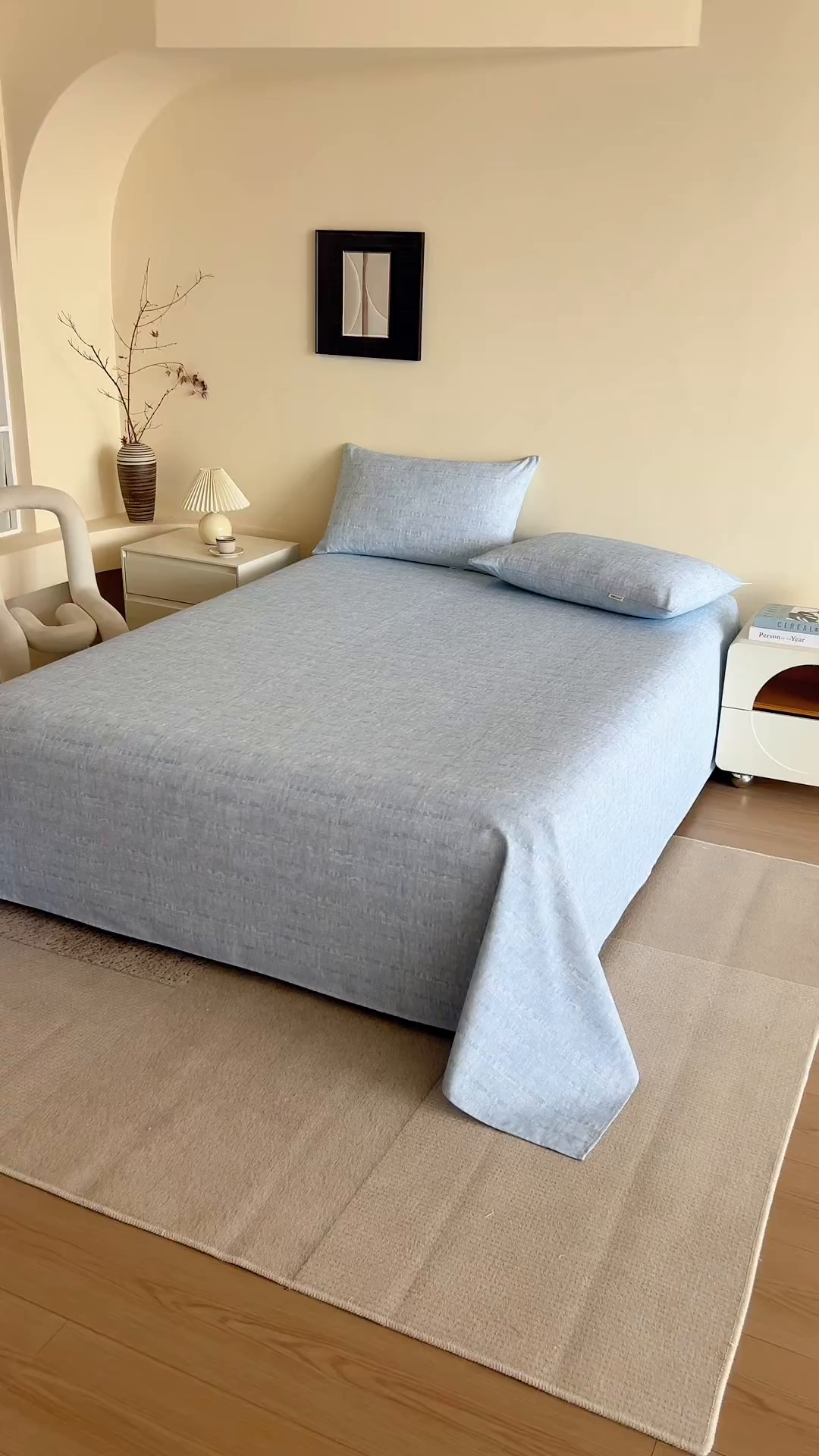 91家纺网 家纺一手货源 找家纺 居美良品 2026新款100%全棉A类新疆棉数码印花纯棉老粗布床单凉席二三件套 云影蓝烟