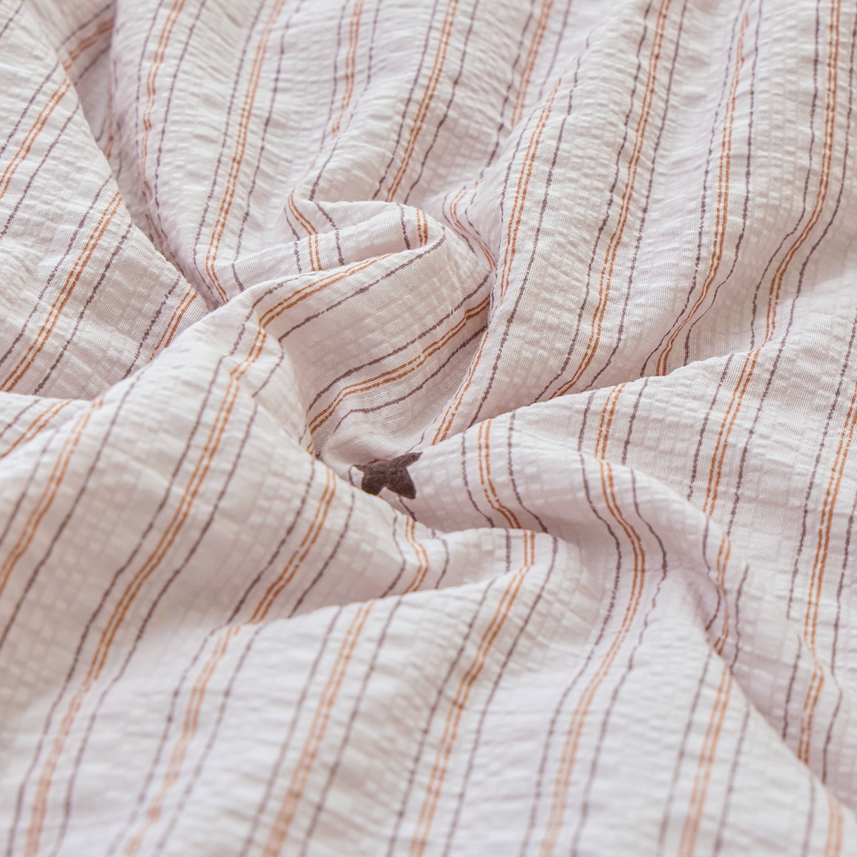 91家纺网 家纺一手货源 找家纺 （总）人人爱家纺 2026新款泡芙纱欧式夏被夏凉被空调被四件套