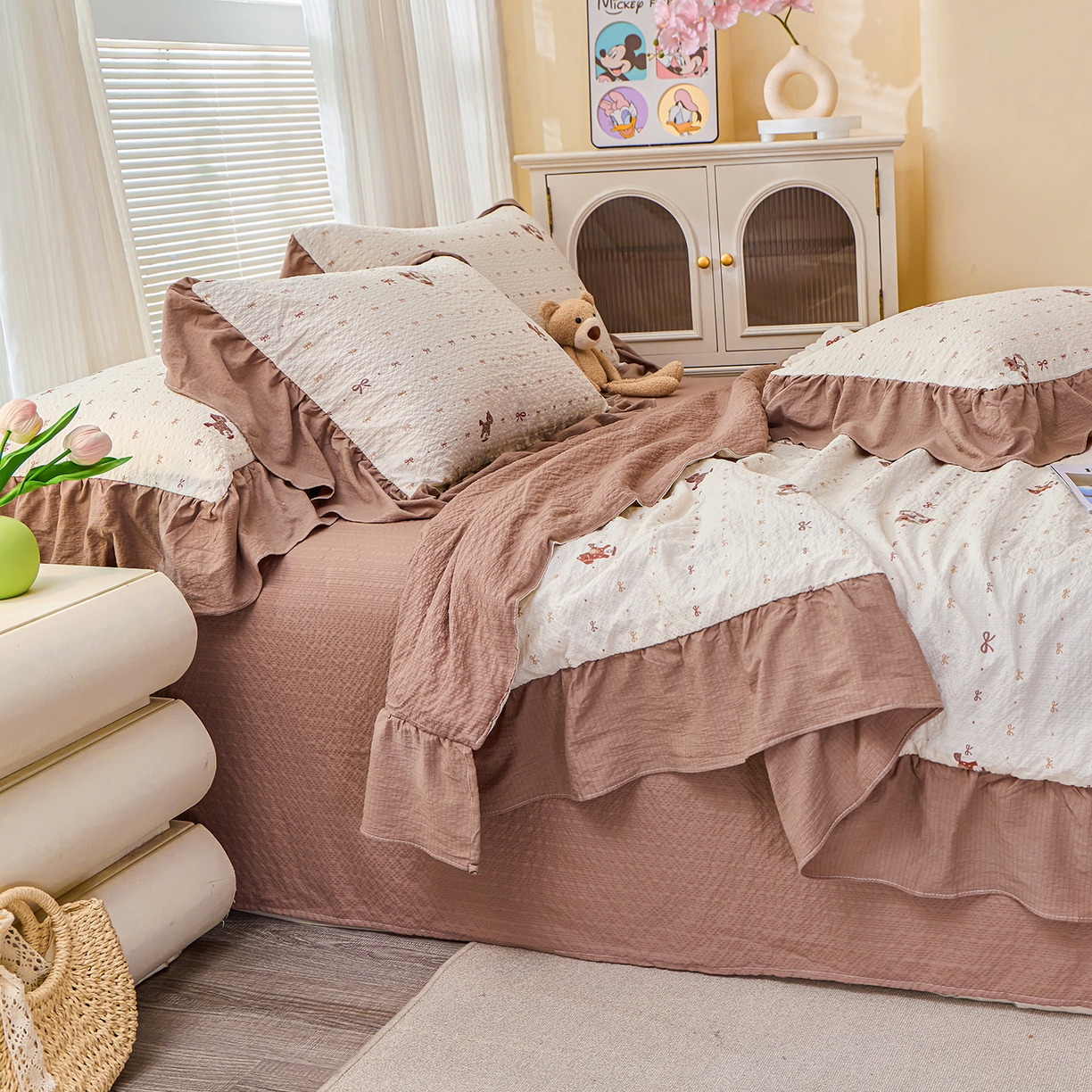 91家纺网 家纺一手货源 找家纺 人人爱家纺 2026新款泡芙纱欧式夏被夏凉被空调被四件套 木马甜心