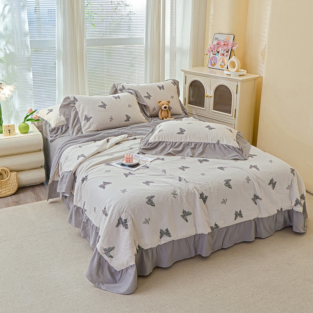 91家纺网 家纺一手货源 找家纺 人人爱家纺 2026新款泡芙纱欧式夏被夏凉被空调被四件套 蝴蝶梦