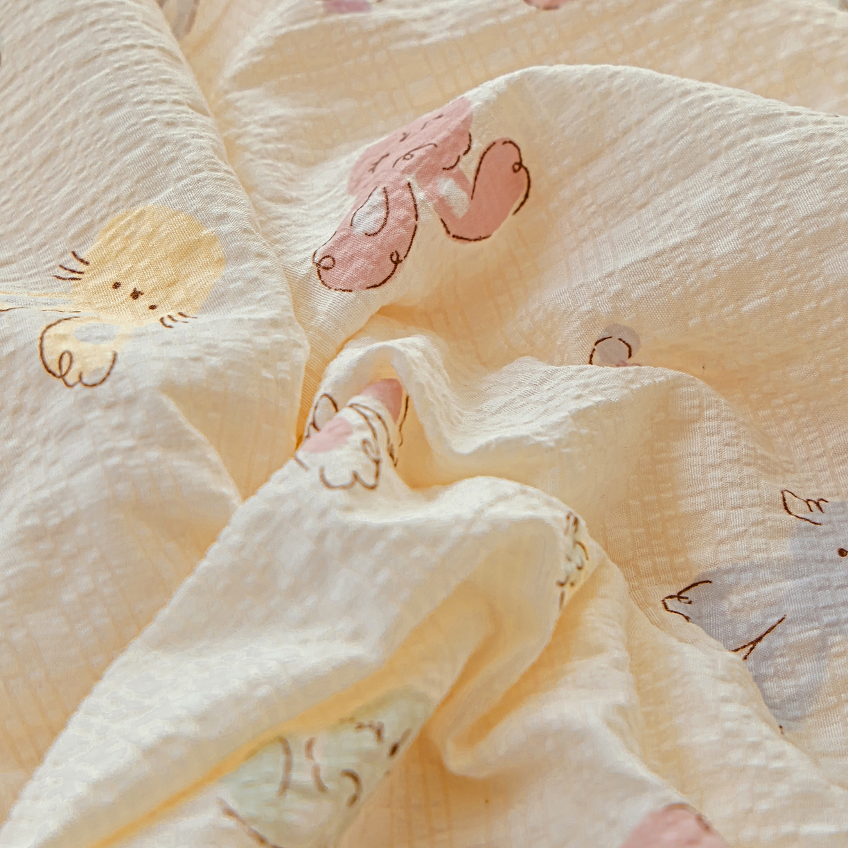 91家纺网 家纺一手货源 找家纺 人人爱家纺 2026新款泡芙纱欧式夏被夏凉被空调被四件套 长耳兔