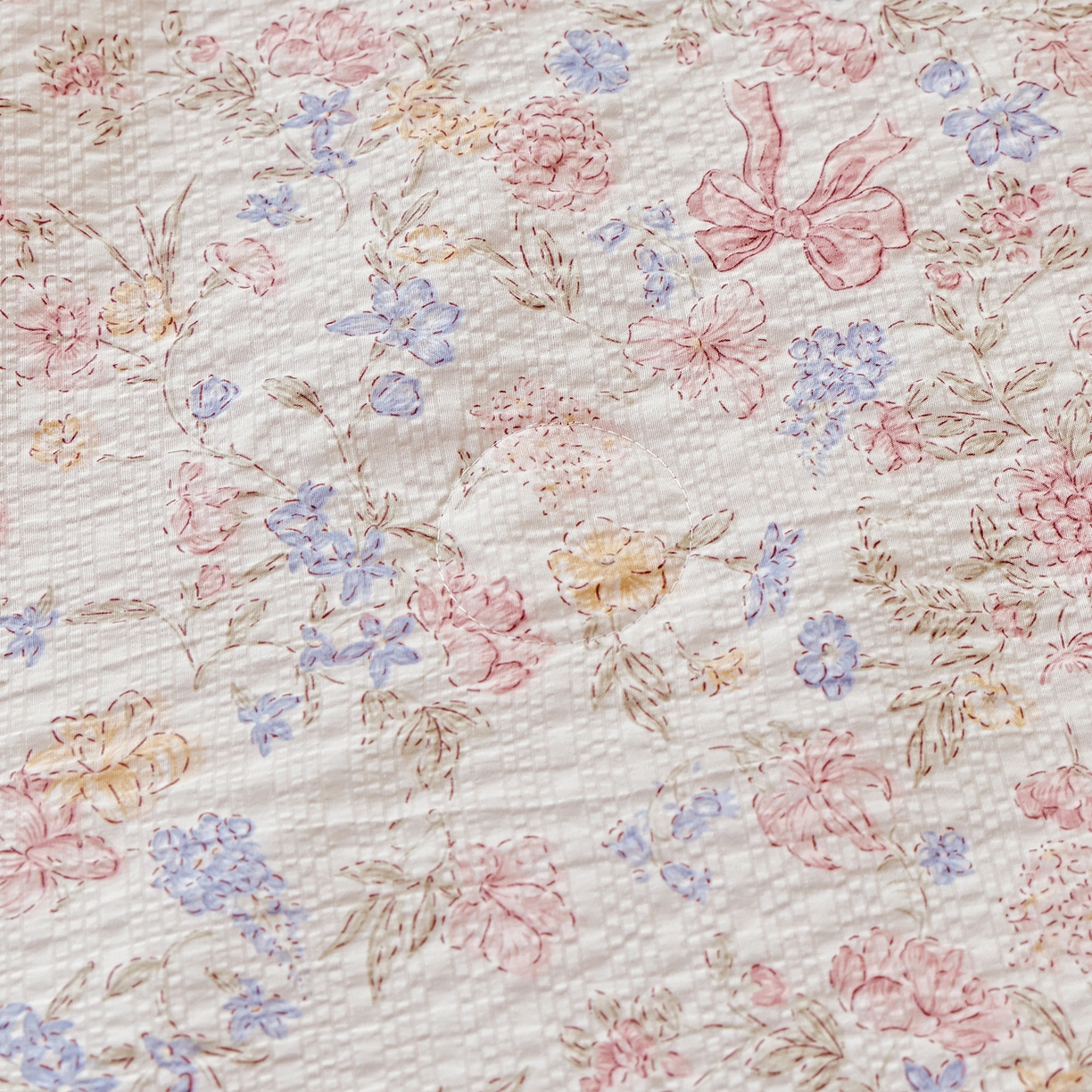 91家纺网 家纺一手货源 找家纺 人人爱家纺 2026新款泡芙纱欧式夏被夏凉被空调被四件套 诗意柔