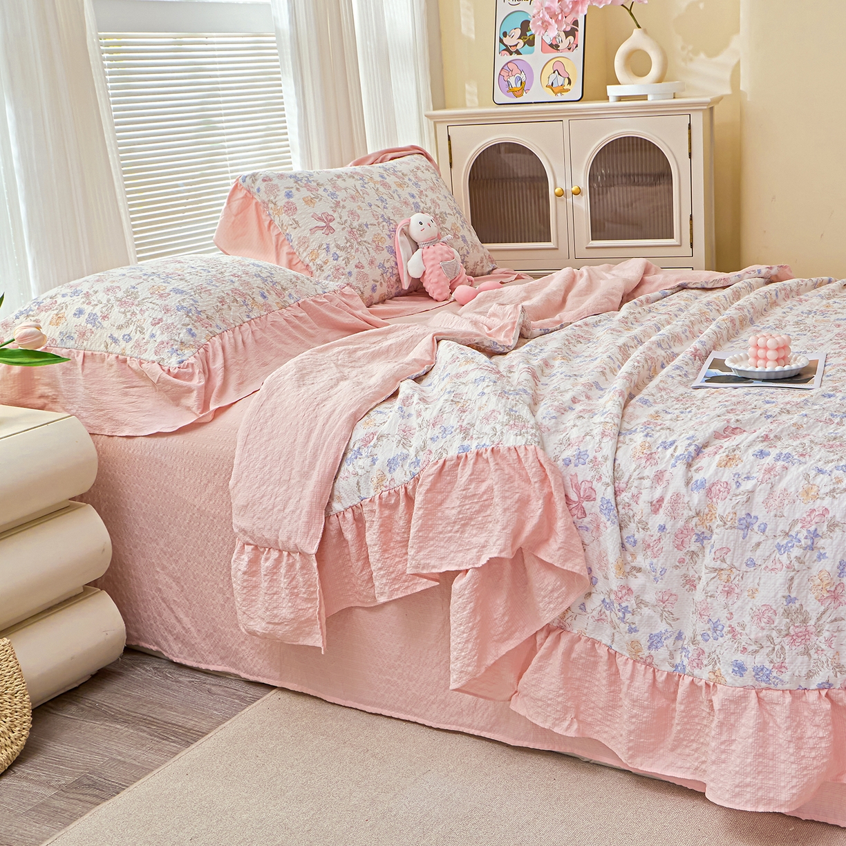 91家纺网 家纺一手货源 找家纺 人人爱家纺 2026新款泡芙纱欧式夏被夏凉被空调被四件套 诗意柔